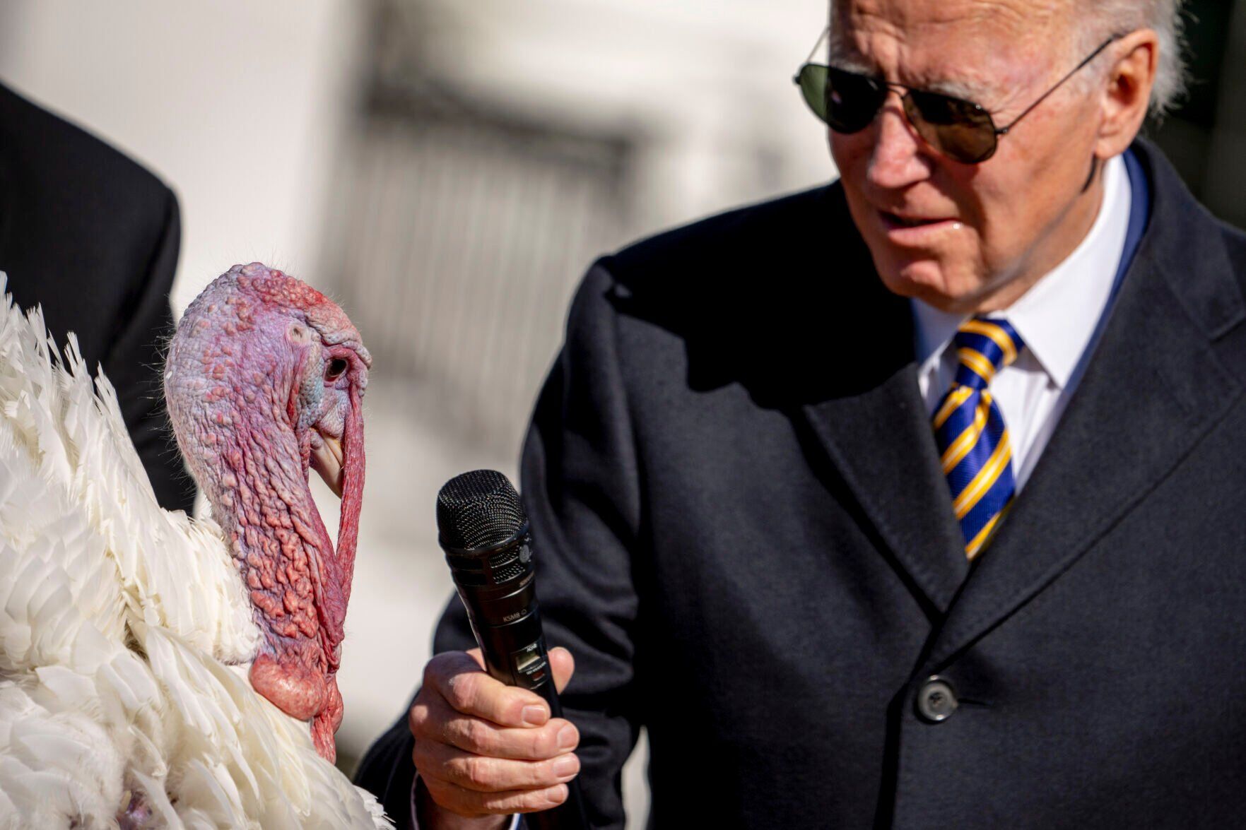 APTOPIX Biden White House Holidays